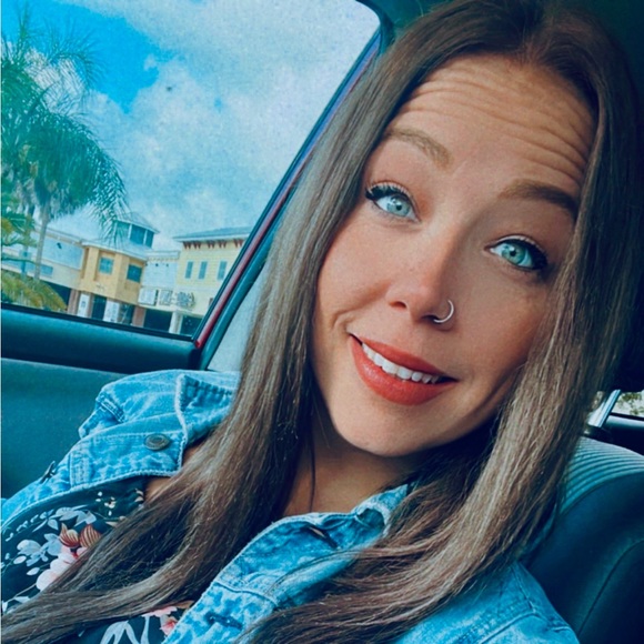 megnewell23